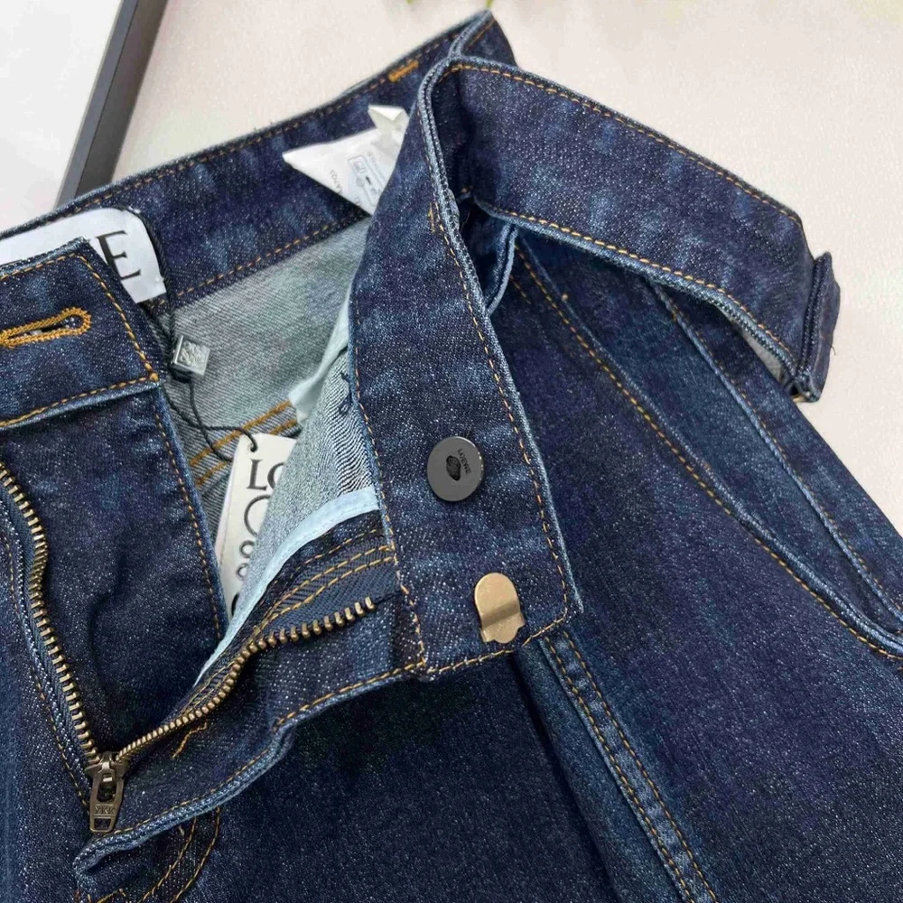 Loewe Women's Blue Loose-Fit Jeans - Picture 7 of 8